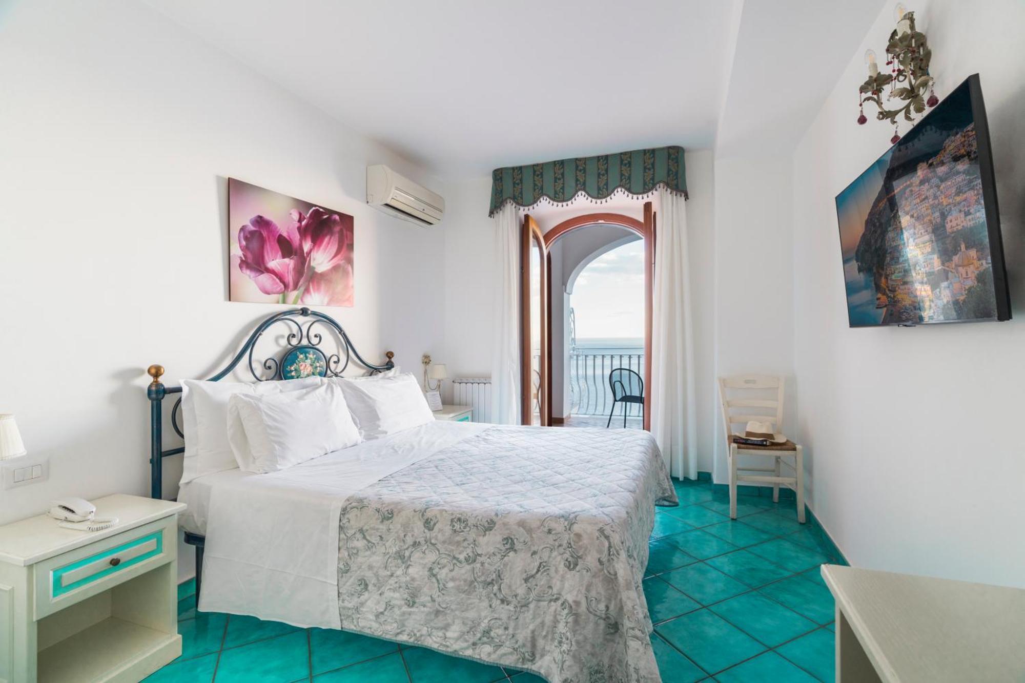Hotel Il Gabbiano Positano Exterior foto